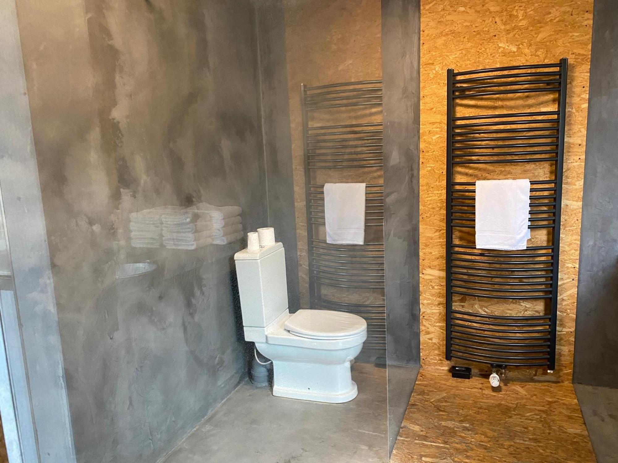 Un Der Attert - Celine'S Loft - Luxembourg Villa Boevange-sur-Attert Bagian luar foto