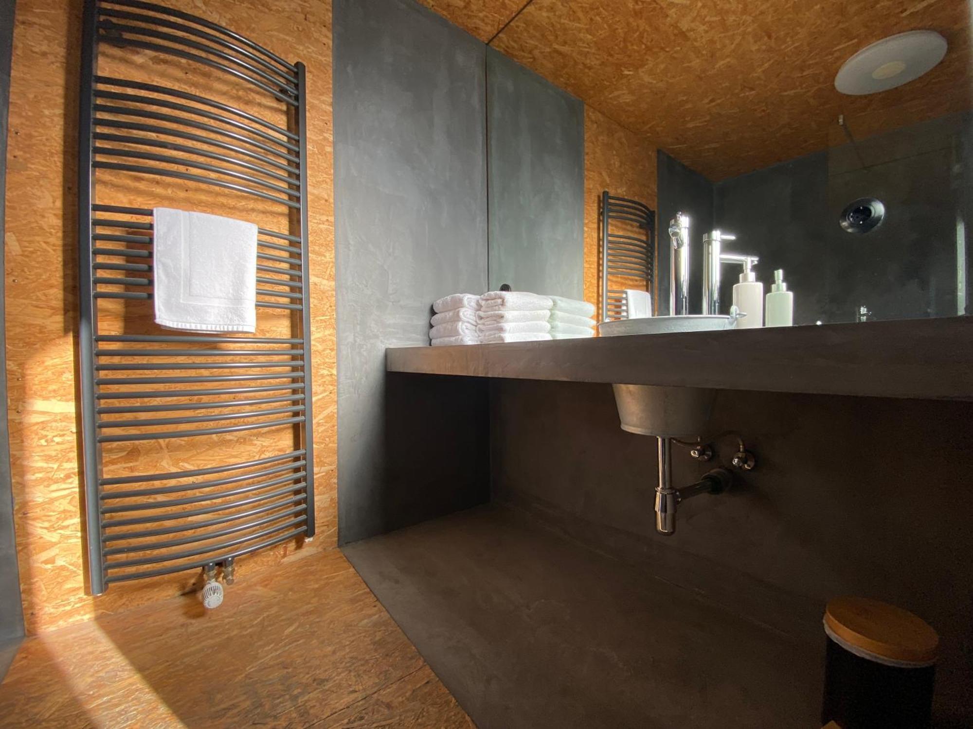 Un Der Attert - Celine'S Loft - Luxembourg Villa Boevange-sur-Attert Bagian luar foto