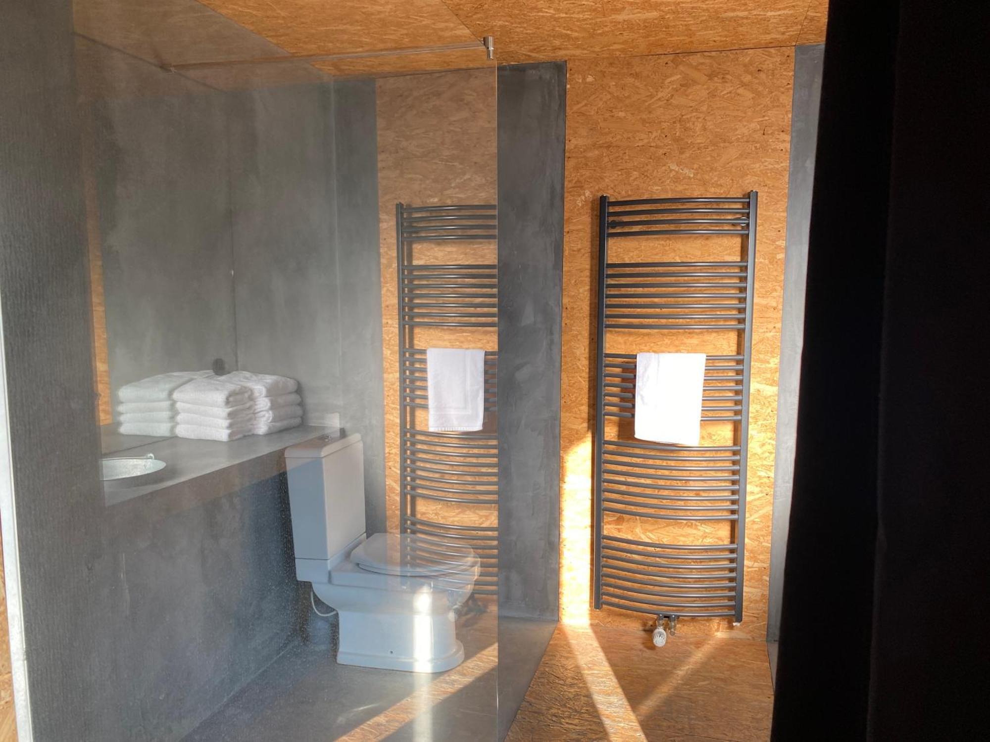 Un Der Attert - Celine'S Loft - Luxembourg Villa Boevange-sur-Attert Bagian luar foto